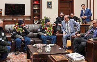 Rektör Çakmak: "Onlarla gurur duyuyoruz"