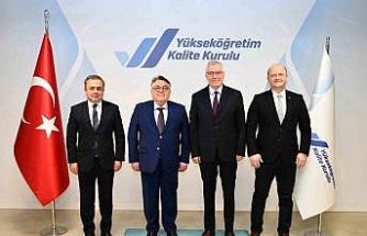 Rektör Özölçer’den YÖKAK Başkanı Kocabıçak’a ziyaret