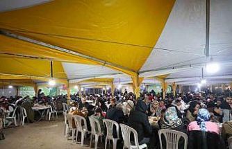 Şahin, vatandaşlarla iftarda buluştu