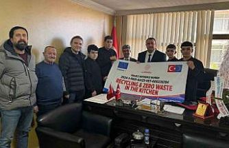 Salihlili öğrenciler, aşçılık eğitimi için Budapeşte yolcusu