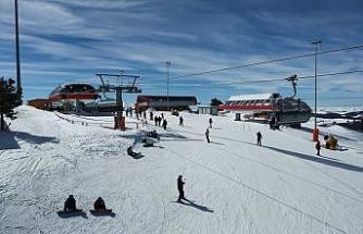 Sarıkamış, snowboard ve kayak tutkunlarını ağırlıyor