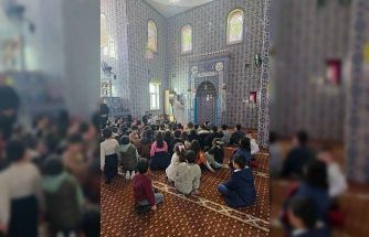 Siirt’te anaokulu öğrencilerine cami tanıtım etkinliği