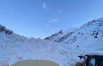 Şırnak’ta çığ düştü: 4 köy yolu ulaşıma kapandı