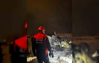 Şırnak’ta yoldan çıkarak takla atan araç hurdaya döndü: 1 ağır yaralı
