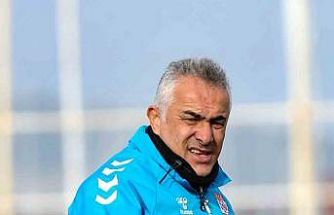 Sivasspor’da Mehmet Altıparmak ile yollar ayrıldı