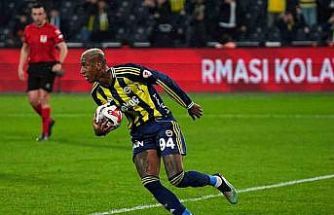 Talisca, gollerine kupada da devam etti