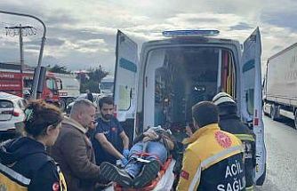 Tekirdağ’da kırmızı ışık ihlalinin kazayla sonuçlandığı anlar kamerada