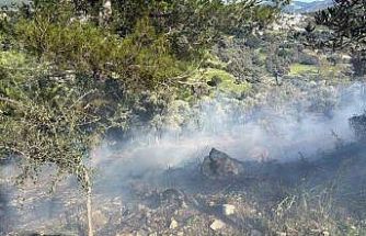 Temizlik yaparken yangın çıkardılar