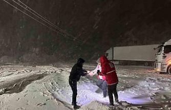 Tokat’ta kar yağışı ulaşımı aksattı