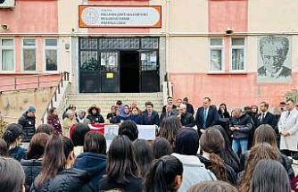 Trafik kazasında hayatını kaybeden Elif Nisa toprağa verildi