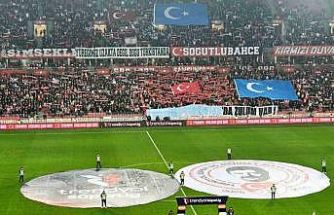 Trendyol Süper Lig: Samsunspor: 0 - Trabzonspor: 0 (Maç devam ediyor)