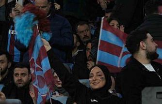 Trendyol Süper Lig: Trabzonspor: 1 - Fenerbahçe: 1 (Maç devam ediyor)