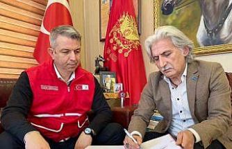 Türk Kızılay’dan Manisa’da 200 aileye sıcak iftar desteği