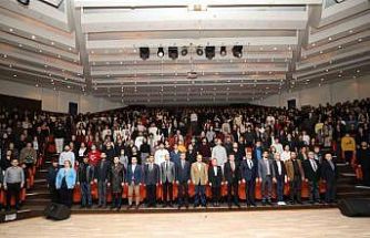 Türkiye’nin ilk astronotu Alper Gezeravcı: "Ay’a gitmek üzere ikinci görevin eşiğine gelmiştik, Mart ayına ötelendi şu anda"