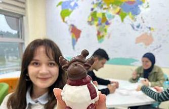 Uluslararası Gençlik Merkezi’nde sanat atölyeleri gençlerle buluşmaya devam ediyor