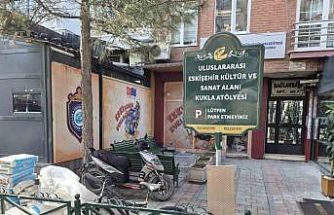 Uyarılar duyarsız sürücülerin umurunda değil