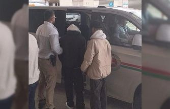 Uyuşturucu tacirleri kıskıvrak yakalandı