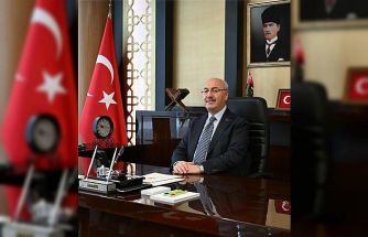 Vali Köşger; "Ata’mızın ziyaretinin taşıdığı tarihî ve manevi değer, nesilden nesle aktarılmaya devam etmektedir"