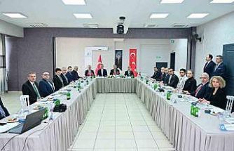 Vali Yılmaz’dan başarılı İŞKUR personeline teşekkür belgesi