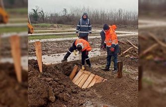 Vefat eden kaçak göçmenler Düzce’de defnedildi