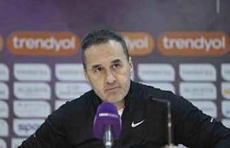 Yalçın Koşukavak: "Basit hatalarla 3 gol yedik"