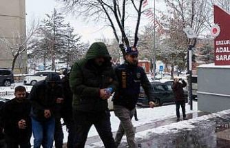 Yasal araç kiralama web sitesi kurarak vatandaşları dolandırdılar