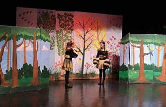 Yıldırımlı çocuklara ücretsiz tiyatro