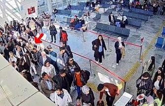 Yüksekova Havalimanı’nda 9 kilo uyuşturucu ele geçirildi: 15 gözaltı