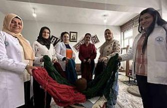 Yüksekova’da kadınların sabrı motiflere dönüşüyor: Yünün kilim yolculuğu