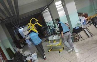 Yükümlüler ara tatilde 6 okulu temizledi