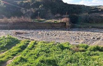 Ziyanlar’da dere taştı, tarım arazileri zarar gördü