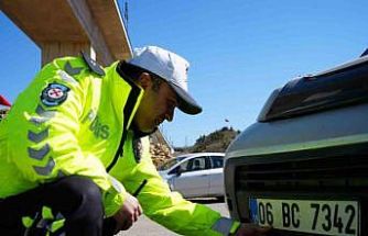 43 ilin geçiş güzergahında APP plakalı araçlar durduruldu: Sürücülere uyarı yapıldı