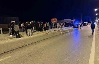 Adana’da belediye otobüsüyle çarpışan motosiklet sürücüsü genç, hayatını kaybetti