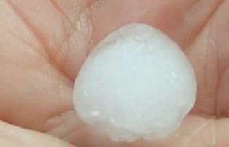 Adana’da yağmurun ardından dolu etkili oldu