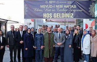 Adıyaman’da hat, tezhip ve ebru sanatı sergisi