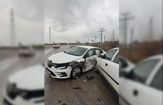 Adıyaman’da zincirleme kaza kamerada