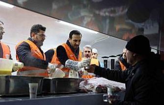AK Parti İstanbul’dan her gün on binlerce kişiye çorba ikramı