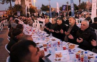Akdeniz’de Ramazan bereketi iftar sofrasında paylaşıldı