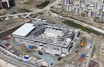 Alazı Mahallesi’nde 1500 kişilik Spor Tesisinde çalışmalar sürüyor