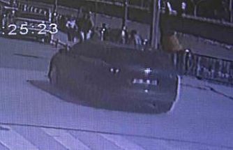 Amasya’da otomobilin çarptığı motosikletli havada takla attı