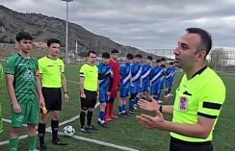 Amasya’da sahada sağlık görevlisi olmayınca hakem maçı oynatmadı