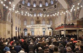 Amasya’da Sultan II. Bayezid Camii’nde bayram namazı kılındı