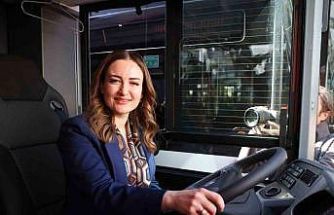 Antalya Büyükşehir’den ulaşım filosuna takviye: 19 hibrit otobüs sahada