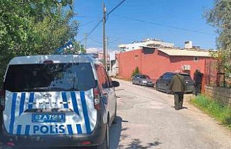 Antalya’da 15 gün önce anjiyo olan şahıs evinde ölü olarak bulundu