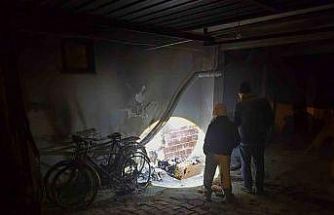 Apartman garajında çıkan yangın maddi hasara yol açtı