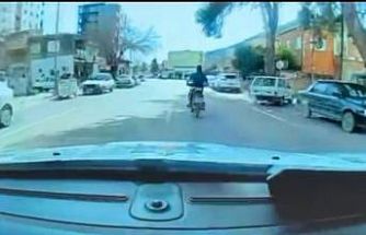 Aranan firari motosiklet sürerken polise yakalandı