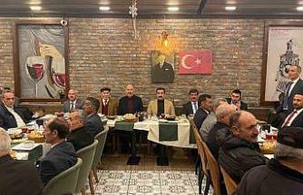 Arpaçay Kaymakamı Akköz, muhtarlarla iftar sofrasında buluştu