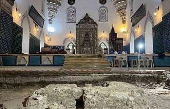 Asırlar sonra ortaya çıktı... Muradiye’de gizli kalan detay