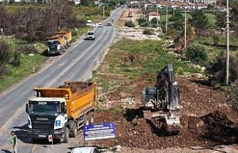 Aydın Büyükşehir, Akbük’te yol yenileme çalışmalarını sürdürüyor