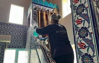 Aydın Büyükşehir’den Karacaören’de camilerde temizlik çalışması